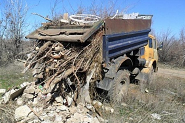 Под Волгоградом два водителя пойманы на незаконном сбрасывании мусора Под Волгоградом два водителя пойманы на незаконном сбрасывании мусора