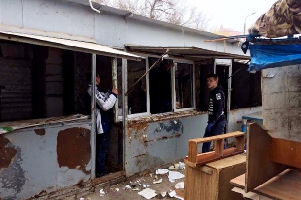 На месте «Казачьего рынка» в Волгограде возведут торговый комплекс На месте «Казачьего рынка» в Волгограде возведут торговый комплекс