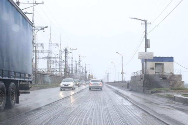 В Волжском приступили к ремонту дороги на Волгоград В Волжском приступили к ремонту дороги на Волгоград