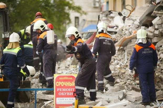 В Советском районе Волгограда ликвидируют последствия взрыва газа в жилом доме