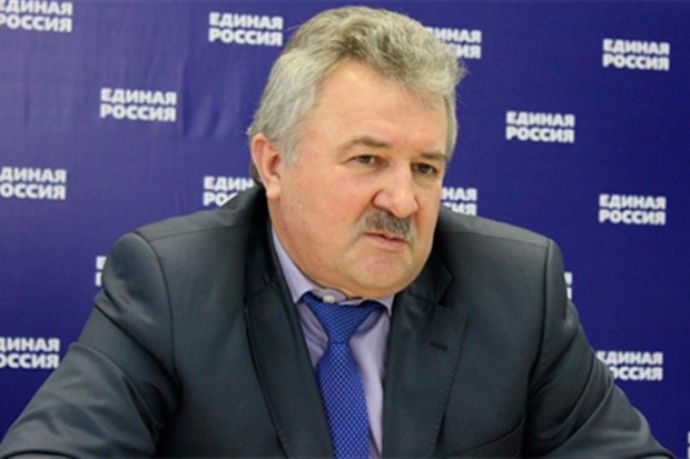 Евгений Москвичев поддержал решение о выдаче жилищных сертификатов пострадавшим от взрыва в Волгограде Евгений Москвичев поддержал решение о выдаче жилищных сертификатов пострадавшим от взрыва в Волгограде