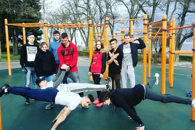 Волгоградцы собрали команду по воркауту Волгоградцы собрали команду по воркауту