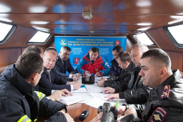 В Волгоградской области режим ЧС, введеный из-за взрыва газа, будет действовать до предоставления пострадавшим нового жилья В Волгоградской области режим ЧС, введеный из-за взрыва газа, будет действовать до предоставления пострадавшим нового жилья