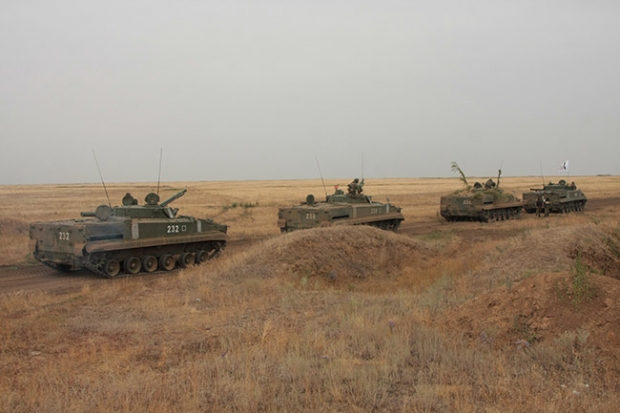 Волгоградские гвардейцы проводят учения на Прудбое