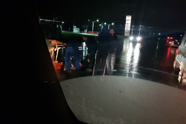 На трассе в Волгоградской области легковушка сбила пешехода На трассе в Волгоградской области легковушка сбила пешехода