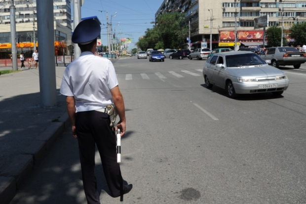 В день юбилея контрнаступления под Сталинградом тысяча правоохранителей следят за порядком в Волгоградской области В день юбилея контрнаступления под Сталинградом тысяча правоохранителей следят за порядком в Волгоградской области