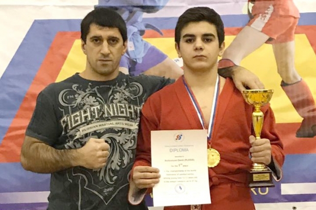 Волгоградец стал первым чемпионом мира по боевому самбо среди юношей Волгоградец стал первым чемпионом мира по боевому самбо среди юношей
