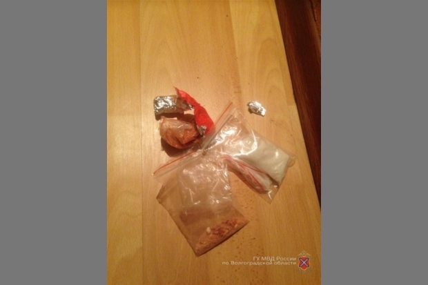 В Волгограде наркодилеры получили почти 37 лет колонии на четверых В Волгограде наркодилеры получили почти 37 лет колонии на четверых