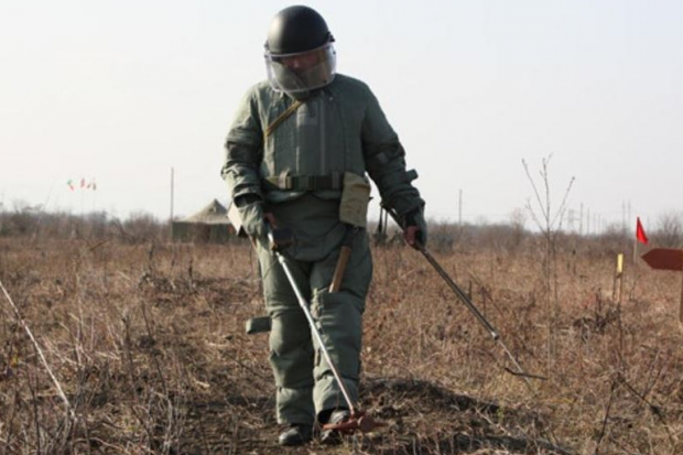 В Волгоградской области уничтожили шесть тысяч боеприпасов времен войны В Волгоградской области уничтожили шесть тысяч боеприпасов времен войны