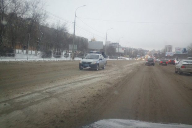 В Волгограде водитель иномарки протаранил автомобиль Росгвардии В Волгограде водитель иномарки протаранил автомобиль Росгвардии