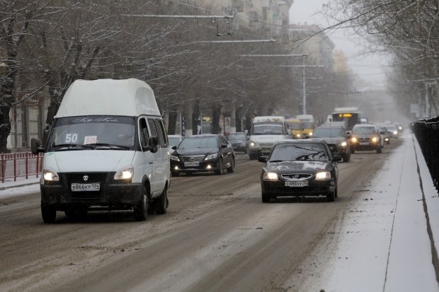 В центре Волгограда с 12 часов изменится схема движения на трех улицах В центре Волгограда с 12 часов изменится схема движения на трех улицах