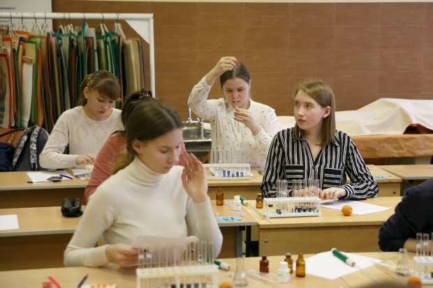 20% родителей в Волгограде нанимают репетиторов для своих детей 20% родителей в Волгограде нанимают репетиторов для своих детей