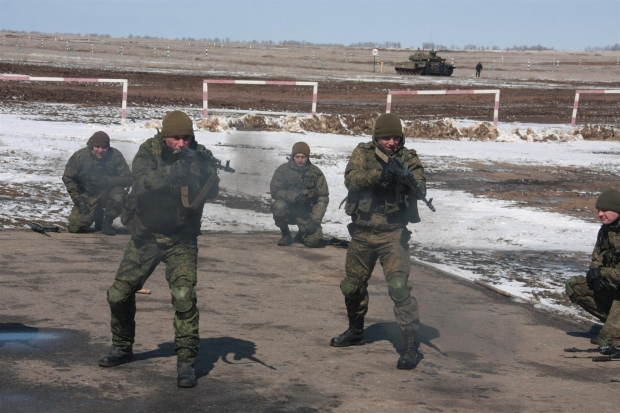 На Прудбое разведчики разгромили командный пункт условного противника На Прудбое разведчики разгромили командный пункт условного противника