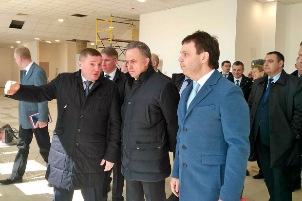 Виталий Мутко и Андрей Бочаров проверили ход модернизации аэропорта в Волгограде Виталий Мутко и Андрей Бочаров проверили ход модернизации аэропорта в Волгограде