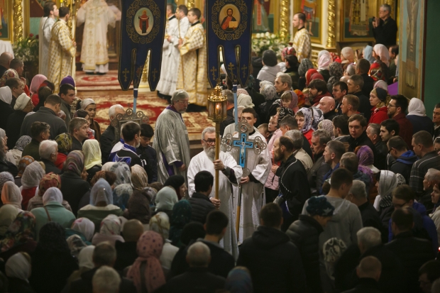 Пасхальный крестный ход в Волгограде изменит традиционный маршрут Пасхальный крестный ход в Волгограде изменит традиционный маршрут