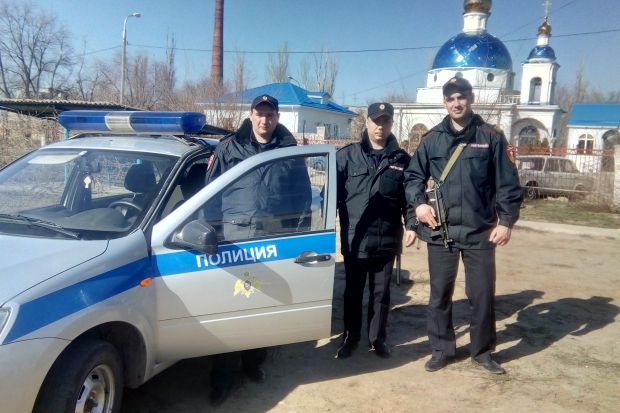Сотрудники Росгвардии в Волгограде пресекли кражу из ларька Сотрудники Росгвардии в Волгограде пресекли кражу из ларька