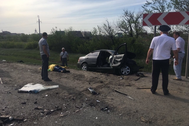 Водитель Nissan погиб с ДТП с ВАЗ в Волгограде, двое ранены