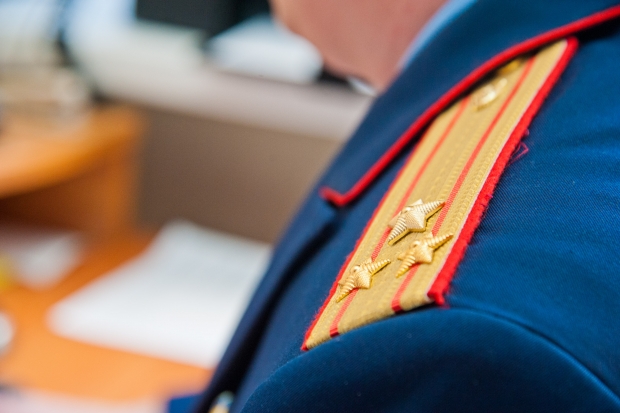 Продавец спортивных костюмов из Волгограда предложил полиции взятку Продавец спортивных костюмов из Волгограда предложил полиции взятку