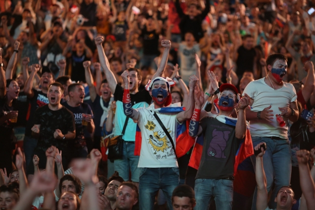 Фан-зона FIFA в Волгограде громче всех болела за Россию – 110 децибел Фан-зона FIFA в Волгограде громче всех болела за Россию – 110 децибел