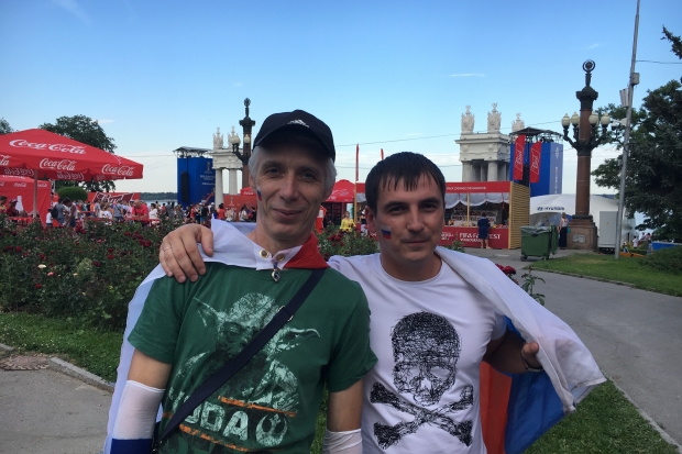 Волгоградцы – игрокам сборной России: «Мы верим в вас, ребята!» Волгоградцы – игрокам сборной России: «Мы верим в вас, ребята!»