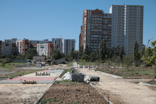 В парке героев-летчиков строят велодорожку и «взлетно-посадочную полосу» В парке героев-летчиков строят велодорожку и «взлетно-посадочную полосу»