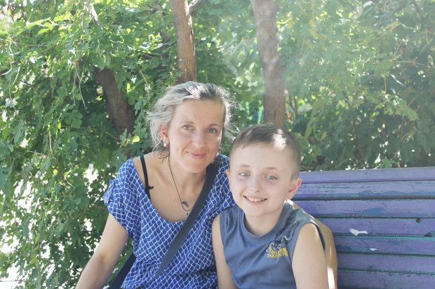 Мечтавшая стать певицей волгоградка в одиночку растит сына-инвалида Мечтавшая стать певицей волгоградка в одиночку растит сына-инвалида