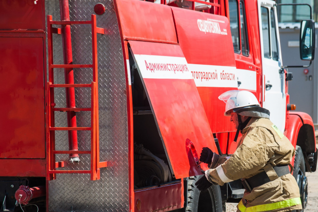 19-летняя «Газель» вспыхнула в Волгоградской области 19-летняя «Газель» вспыхнула в Волгоградской области