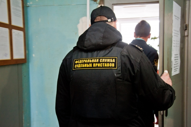 Фроловчанин нашел 180 тысяч рублей после того, как стал пешеходом Фроловчанин нашел 180 тысяч рублей после того, как стал пешеходом