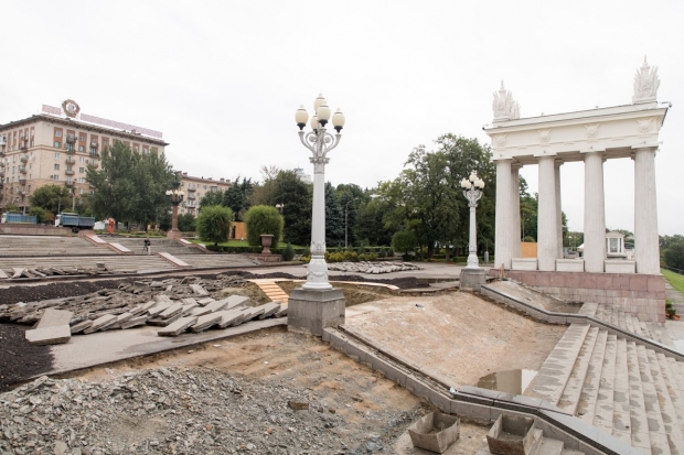 Специалисты укрепят центральную лестницу волгоградской набережной Специалисты укрепят центральную лестницу волгоградской набережной