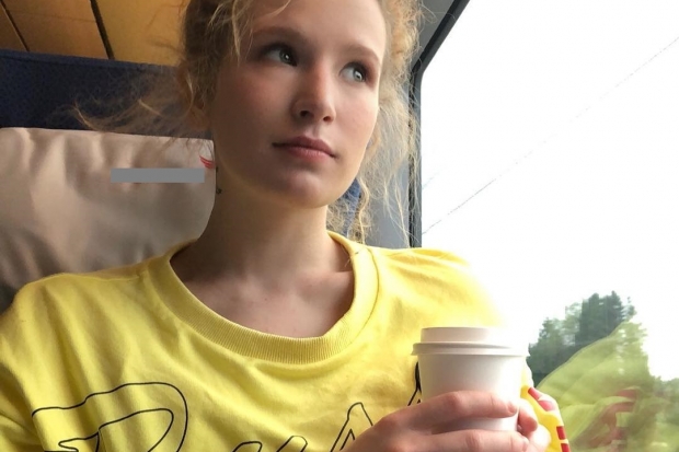 Певицу Лизу Монеточку в Волгограде впечатлил ночной Мамаев курган Певицу Лизу Монеточку в Волгограде впечатлил ночной Мамаев курган