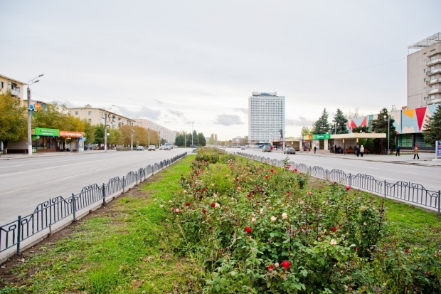 В Волжском открылась выставка к 100-летию ВЛКСМ В Волжском открылась выставка к 100-летию ВЛКСМ