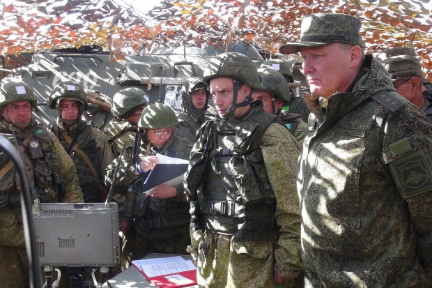 В Волгоград с инспекцией прибыл командующий войсками ЮВО В Волгоград с инспекцией прибыл командующий войсками ЮВО