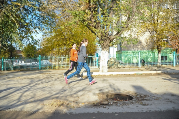 На улицах Волгограда появятся новые неудобные для воров люки На улицах Волгограда появятся новые неудобные для воров люки