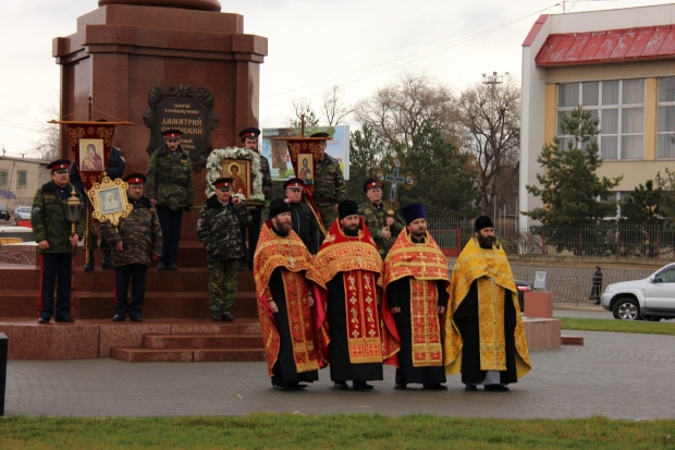 Камышане пройдут крестным ходом в честь небесного покровителя своего города Камышане пройдут крестным ходом в честь небесного покровителя своего города