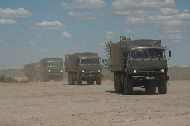 В Волгограде военные водители подготовились к зиме В Волгограде военные водители подготовились к зиме