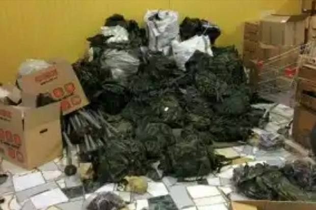 В Волгограде нашли склад с похищенной военной амуницией на 20 млн рублей