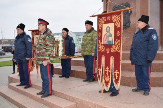 Под Волгоградом почтили память великомученика Димитрия Солунского. Под Волгоградом почтили память великомученика Димитрия Солунского.