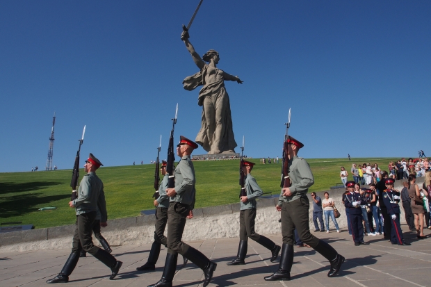 Службу в роте почетного караула измерили в километрах и часах Службу в роте почетного караула измерили в километрах и часах