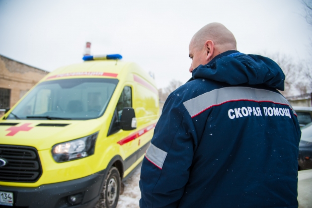 Под Волгоградом 29-летняя автоледи без прав протаранила «Москвич» Под Волгоградом 29-летняя автоледи без прав протаранила «Москвич»