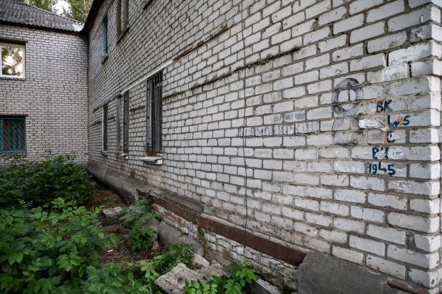 Районные власти: угрозы обрушения двухэтажки в Волгограде нет Районные власти: угрозы обрушения двухэтажки в Волгограде нет