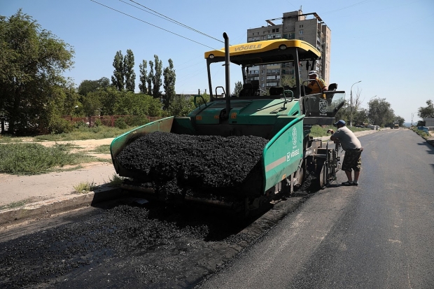На дорогах Волгоградской области сэкономили 920 миллионов рублей На дорогах Волгоградской области сэкономили 920 миллионов рублей