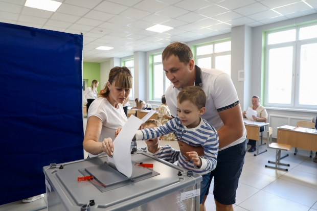 К 12.00 в Волгоградской области проголосовали 15,41% избирателей К 12.00 в Волгоградской области проголосовали 15,41% избирателей
