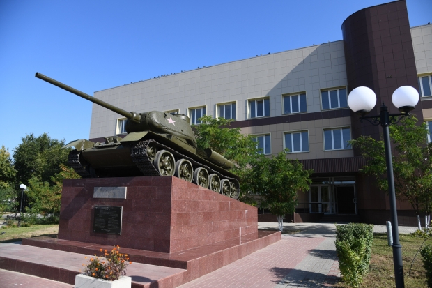 Андрей Бочаров проводит рабочую поездку в Калачевский район Андрей Бочаров проводит рабочую поездку в Калачевский район
