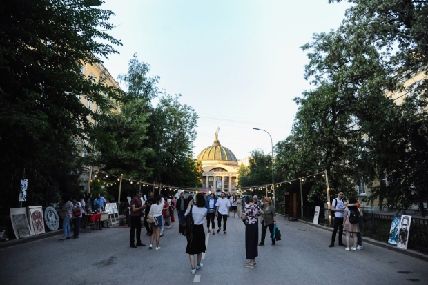 В Волгограде на улице Мира запретили строительство новых зданий В Волгограде на улице Мира запретили строительство новых зданий