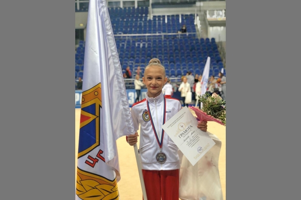 Волгоградская гимнастка Арина Бычкова выиграла серебро всероссийских соревнований Волгоградская гимнастка Арина Бычкова выиграла серебро всероссийских соревнований