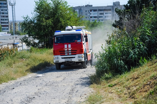 За сутки в Волгоградской области сгорели два автомобиля За сутки в Волгоградской области сгорели два автомобиля