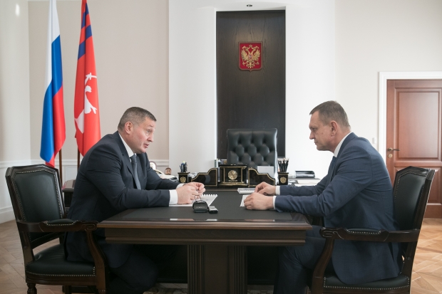 Бочаров: "Реализация нацпроектов улучшит жизнь людей" Бочаров: "Реализация нацпроектов улучшит жизнь людей"