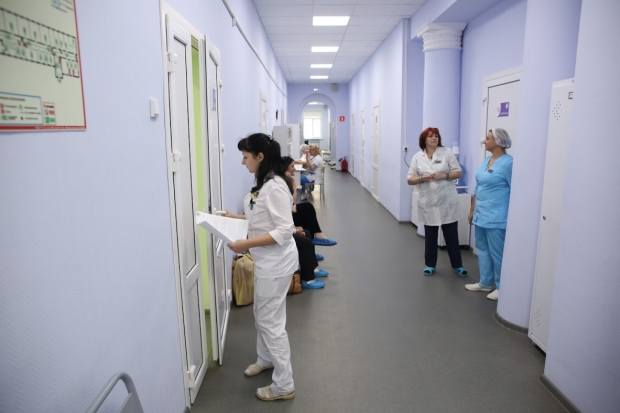 В Волгоградской области мужчина выпал из окна 4 этажа больницы В Волгоградской области мужчина выпал из окна 4 этажа больницы