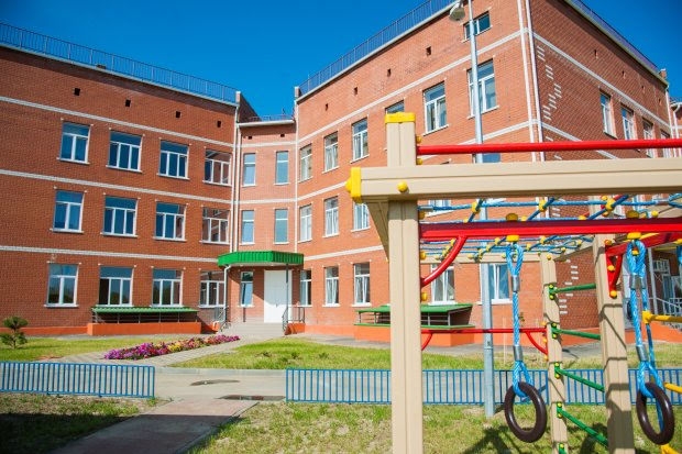 В обновленных дворах Волгограда устанавливают тренажеры В обновленных дворах Волгограда устанавливают тренажеры