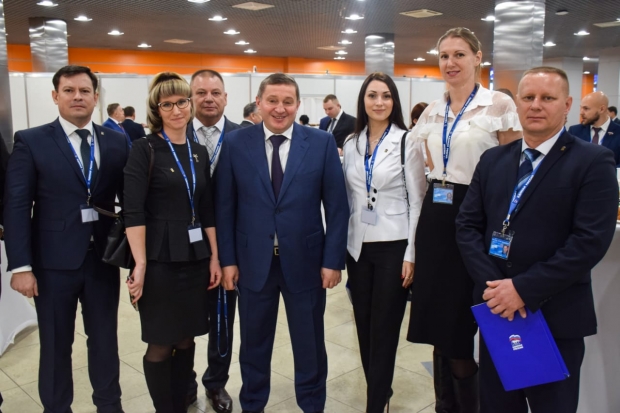 Волгоградская делегация работает на съезде «Единой России» Волгоградская делегация работает на съезде «Единой России»